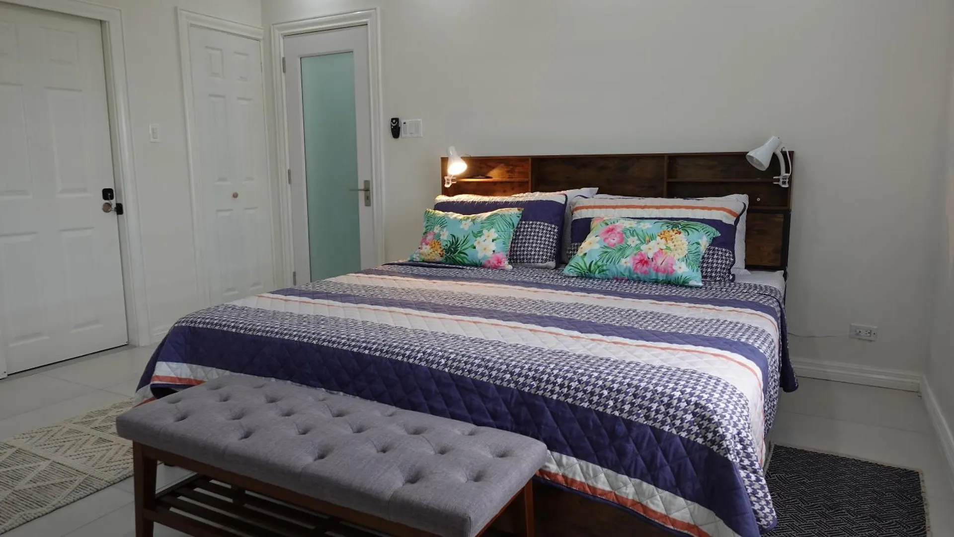 Upper Deck Condominiums Montego Bay
